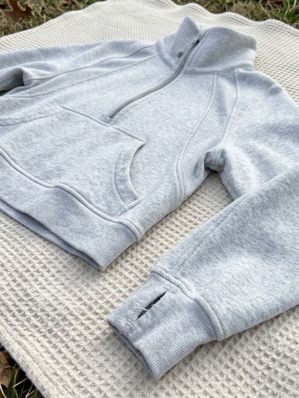 Lululemon Scuba Funnel Neck Hoodie Heathered Light Grey XS/S